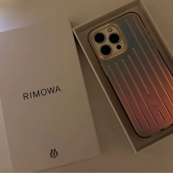 【新品】RIMOWA iPhone 15Pro Max ケース Rimowa iPhone 15 Pro Max Case Matte Black in Polycarbonate - US